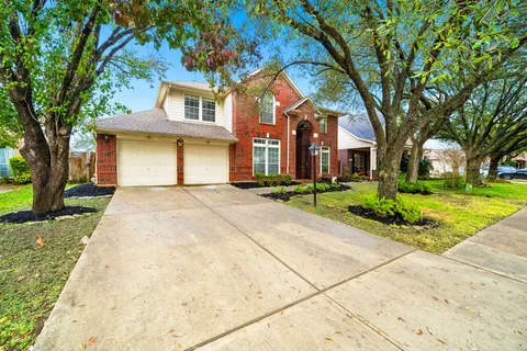 $484,000 | 12310 Shadow Island Drive, Houston, TX 77082