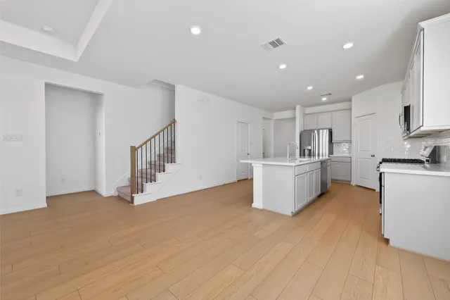 $3,300 | 21534 Coronado Grn Drive, Cypress, TX 77433