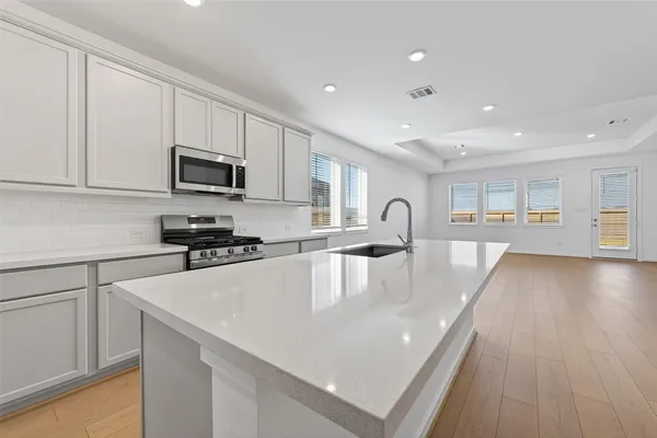 $3,700 | 21534 Coronado Grn Drive, Cypress, TX 77433