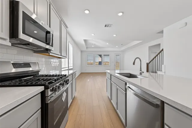 $3,300 | 21534 Coronado Grn Drive, Cypress, TX 77433