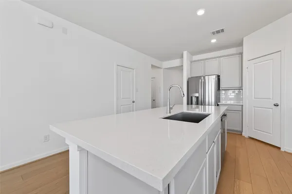 $3,700 | 21534 Coronado Grn Drive, Cypress, TX 77433