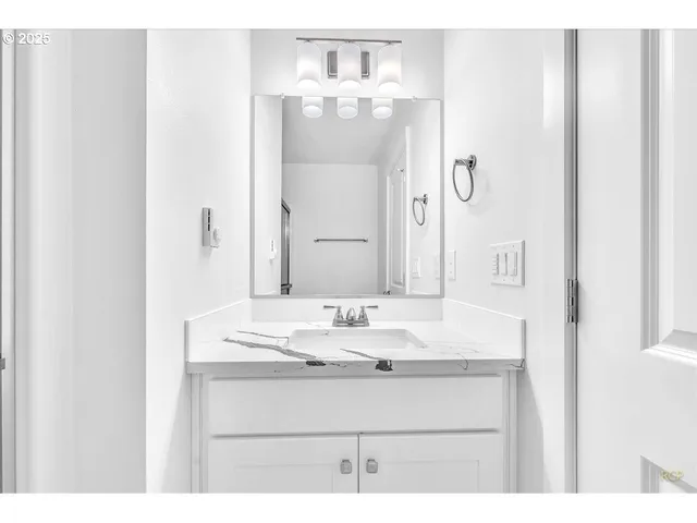 $312,900 | 9414 North Bristol Avenue, Portland, OR 97203