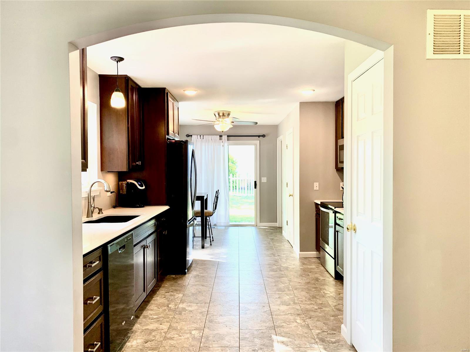 1311 North Smiley Street O'Fallon, IL 62269 - Photo 18 of 22 Gallery Image 18