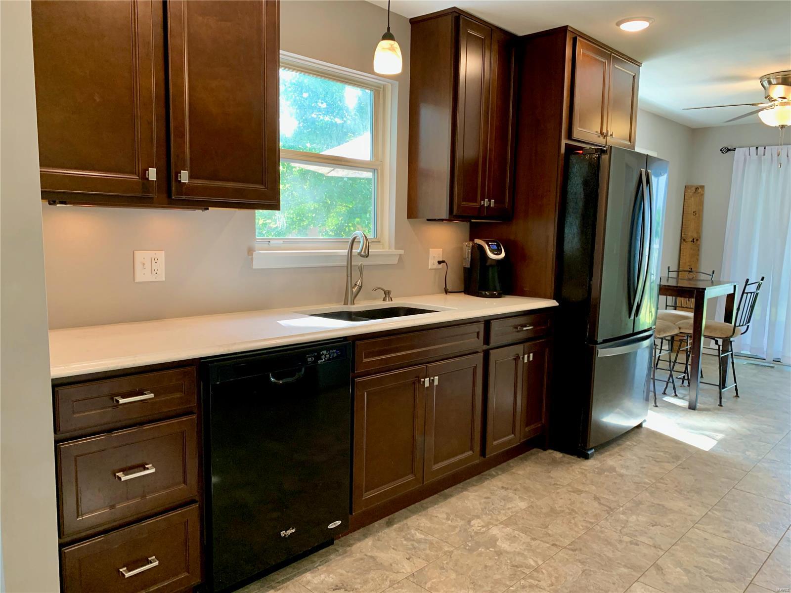 1311 North Smiley Street O'Fallon, IL 62269 - Photo 19 of 22 Gallery Image 19