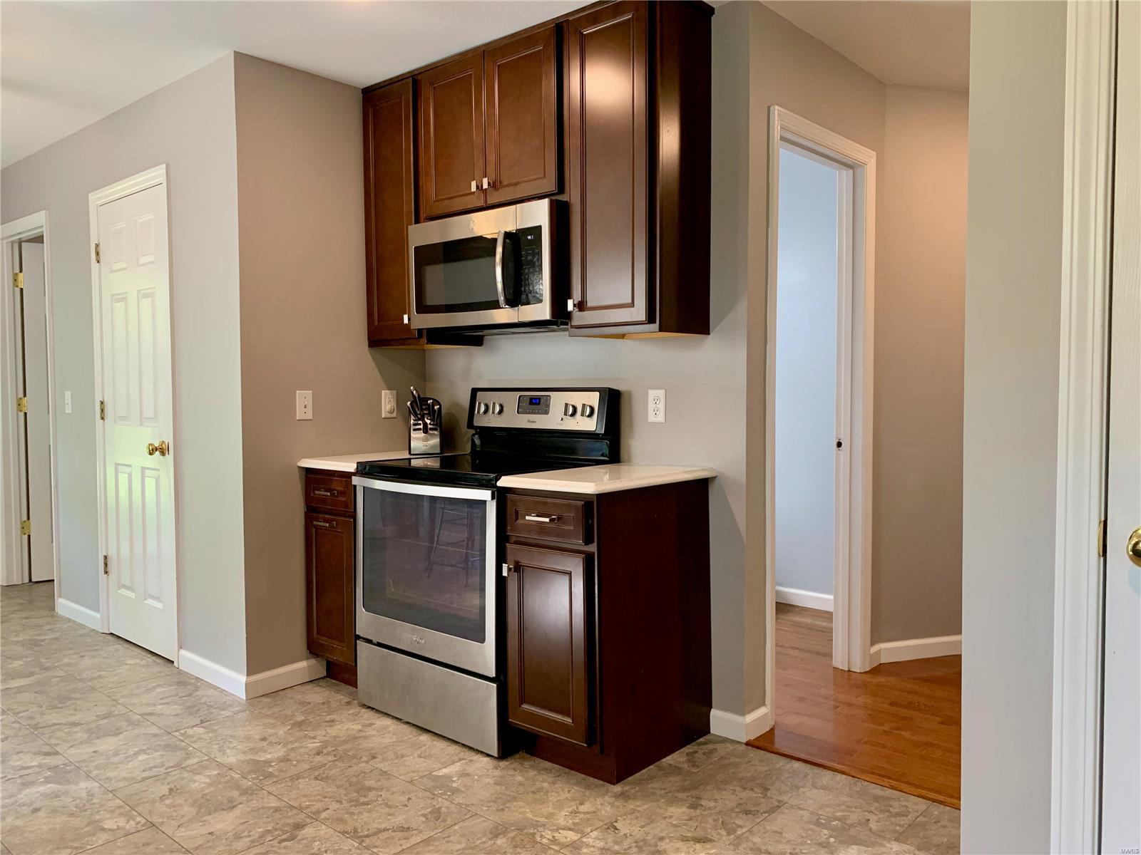 1311 North Smiley Street O'Fallon, IL 62269 - Photo 20 of 22 Gallery Image 20