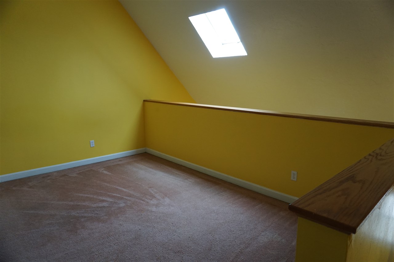 62 Freetown Road, Unit 30 Raymond, NH 03077 - Photo 8 of 15