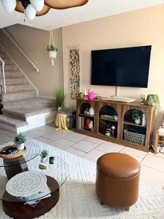 $2,100 | 6710 121st Avenue, Unit 1, Largo, FL 33773