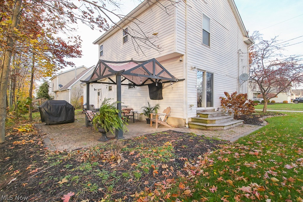 5660 Ridgeview Boulevard North Ridgeville, OH 44039 - Photo 25 of 26