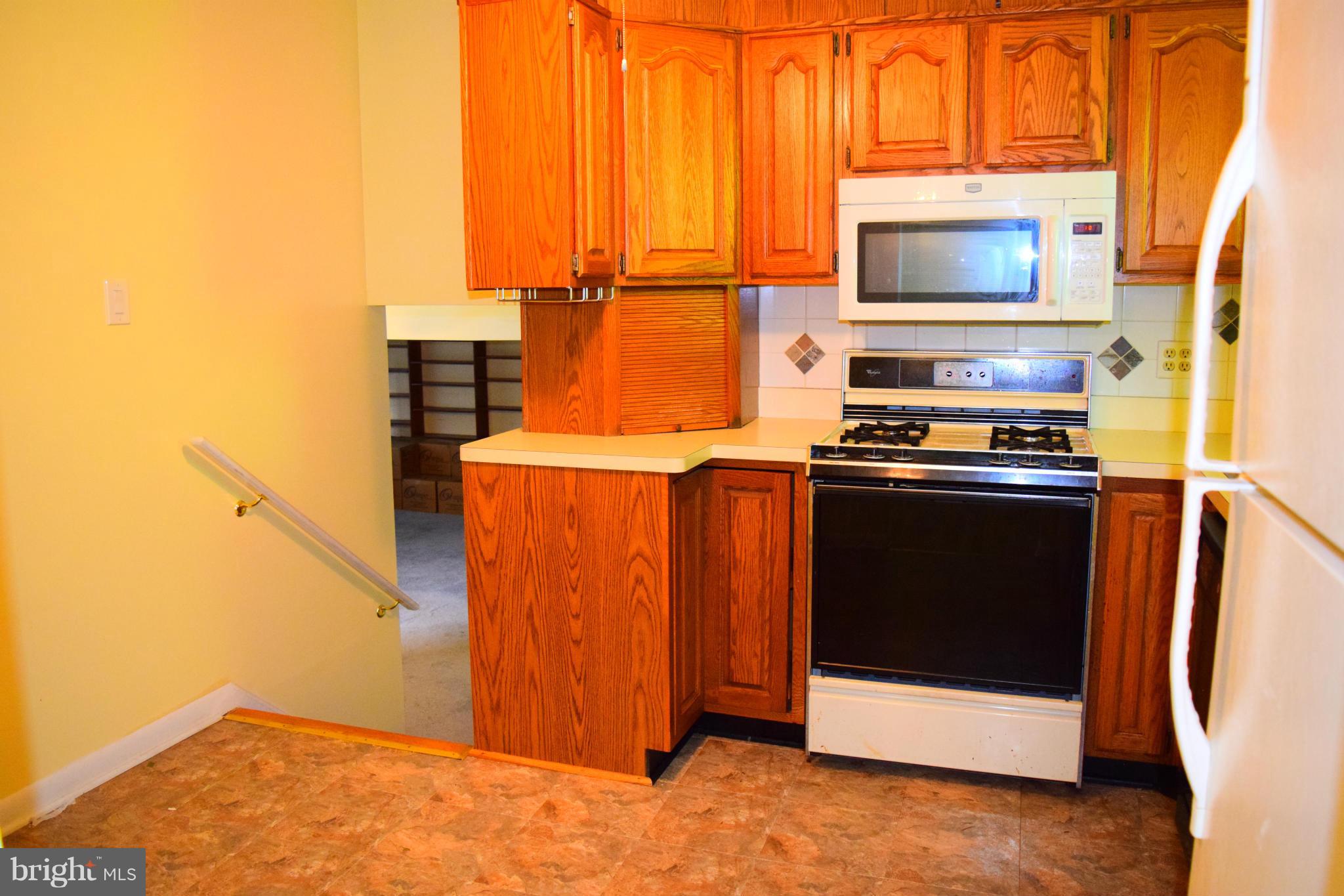 8809 Battery Road Alexandria, VA 22308 - Photo 16 of 27 Kitchen