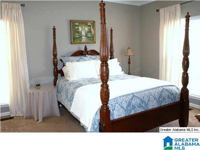 140 Silverleaf Drive Pelham, AL 35124 - Photo 11 of 32