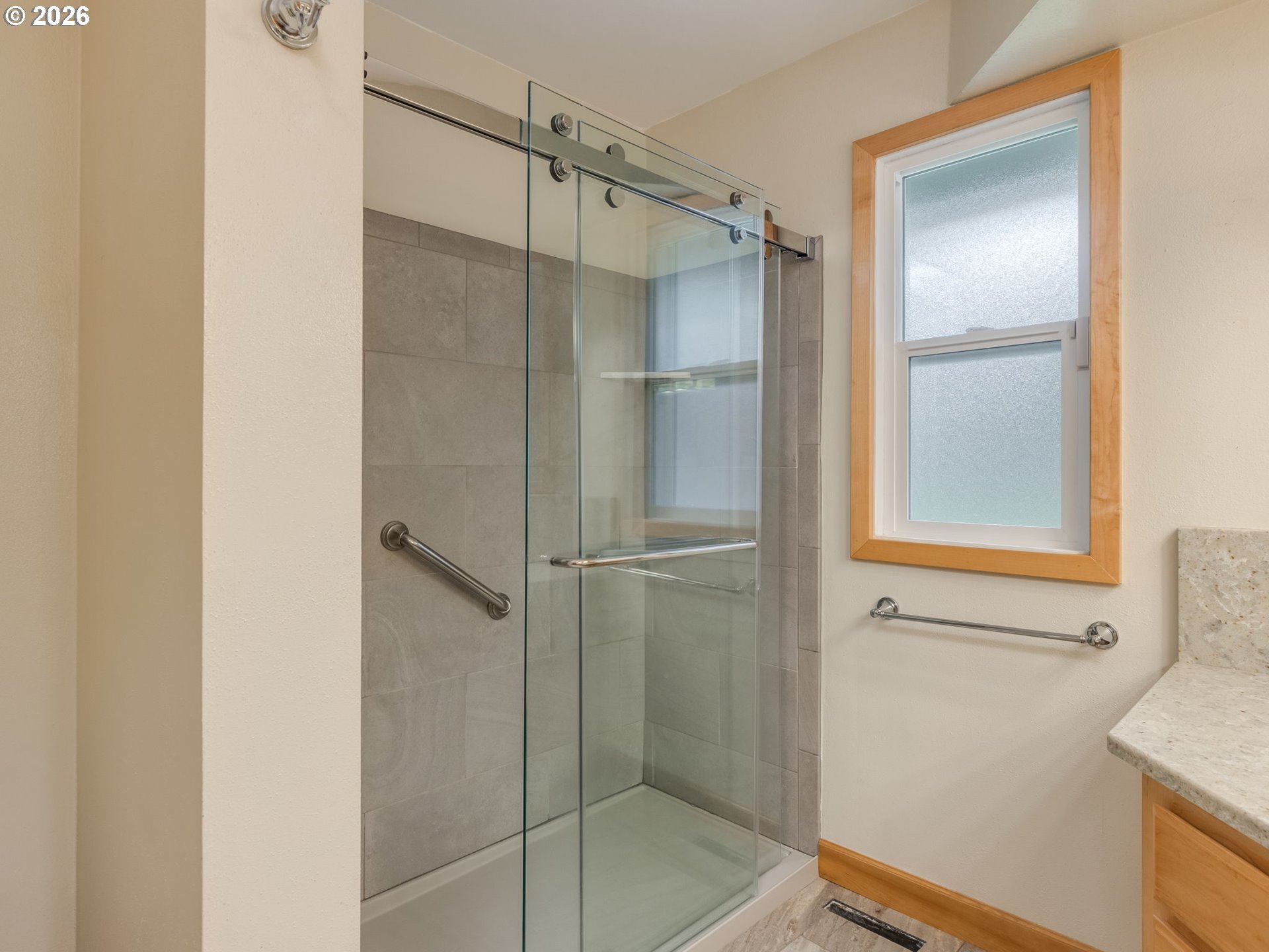 48140 Southeast Linhart Butte Road Sandy, OR 97055 - Photo 28 of 47 a bathroom with a glass shower door