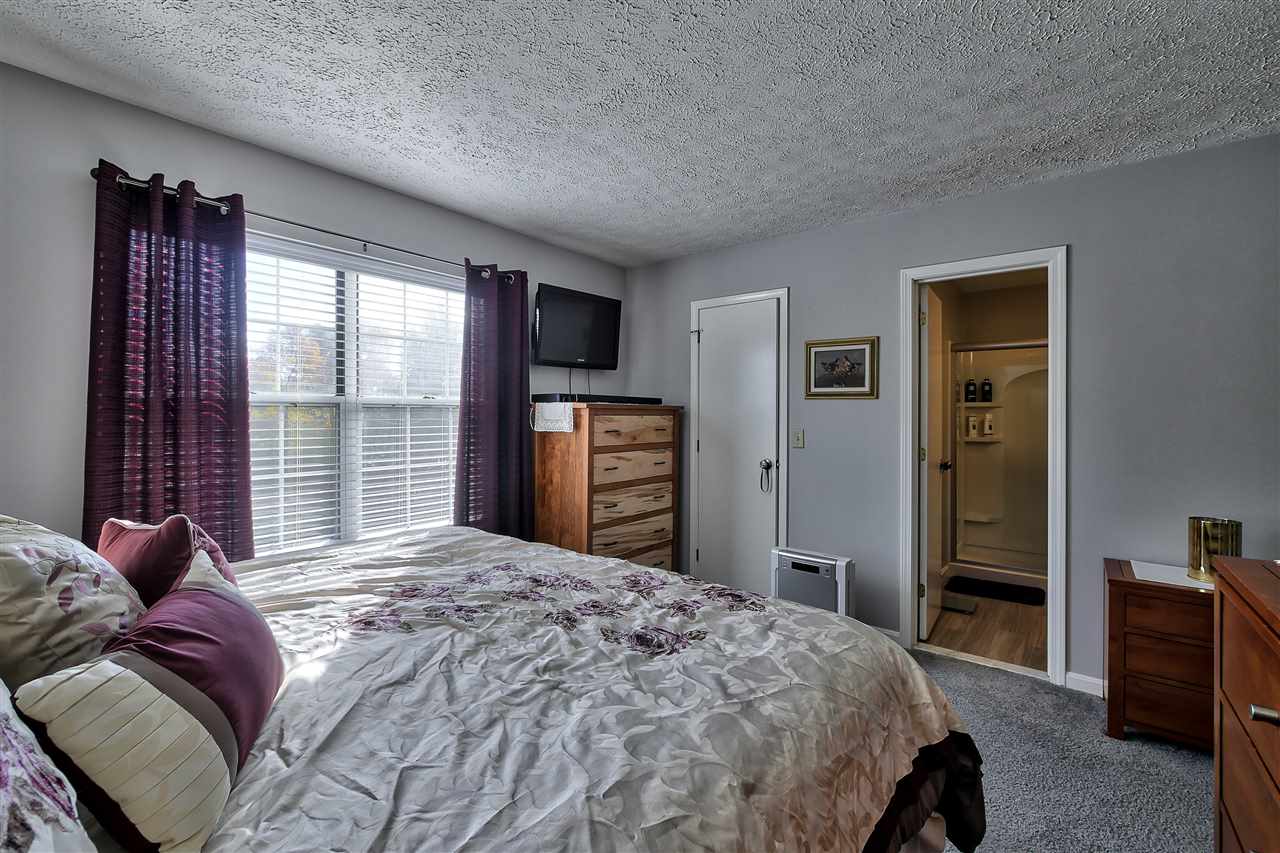 45 Middlesex Road Merrimack, NH 03054 - Photo 22 of 34