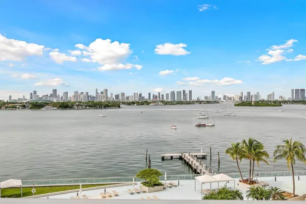 $4,300 | 1200 West Avenue, Unit 604, Miami Beach, FL 33139