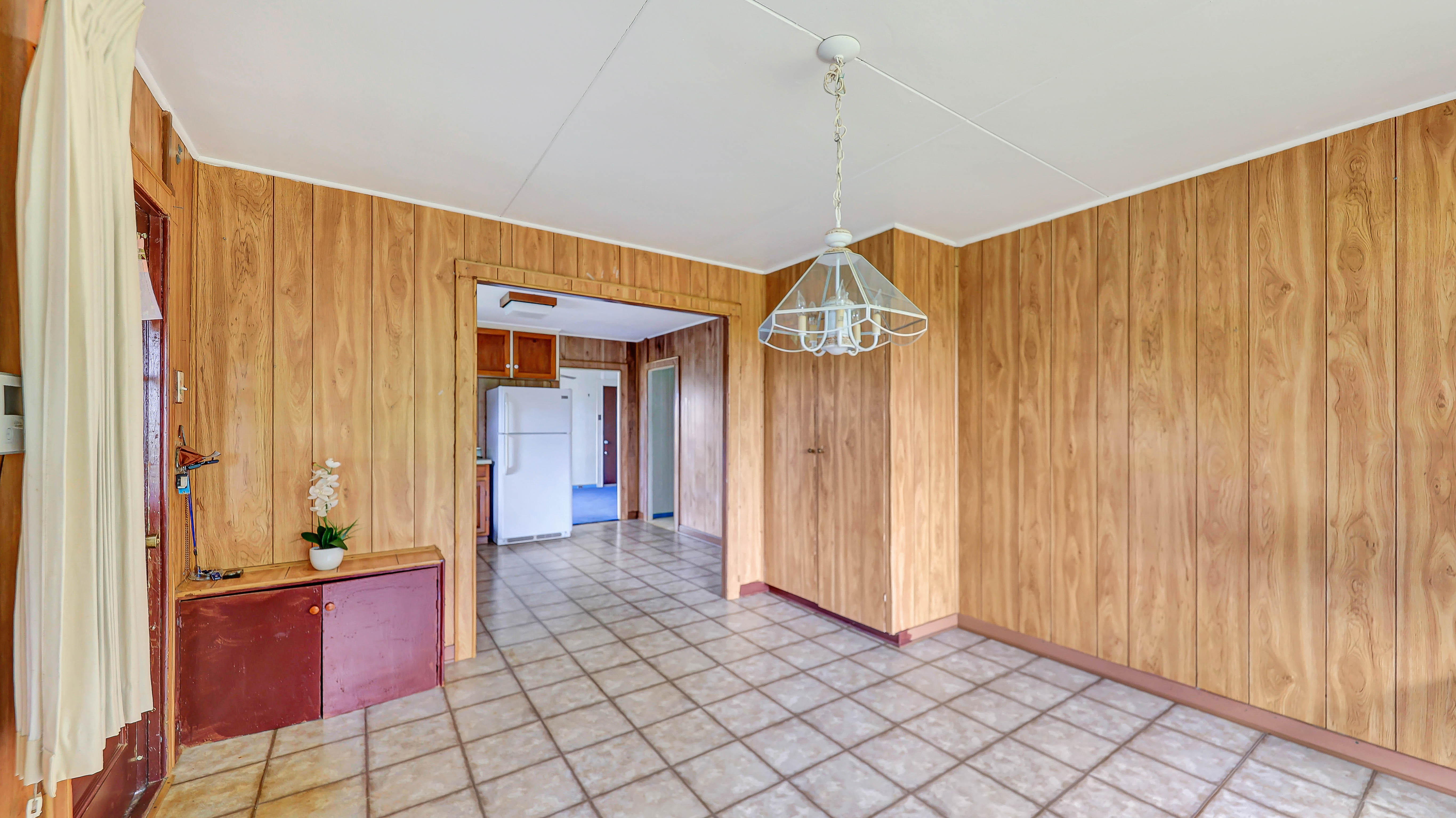 5116 Kula Road Kapaa, HI 96746 - Photo 7 of 28 a very nice looking room with a large window