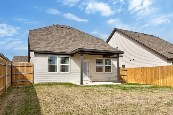 $1,995 | 126 Unakite Trail, Liberty Hill, TX 78642