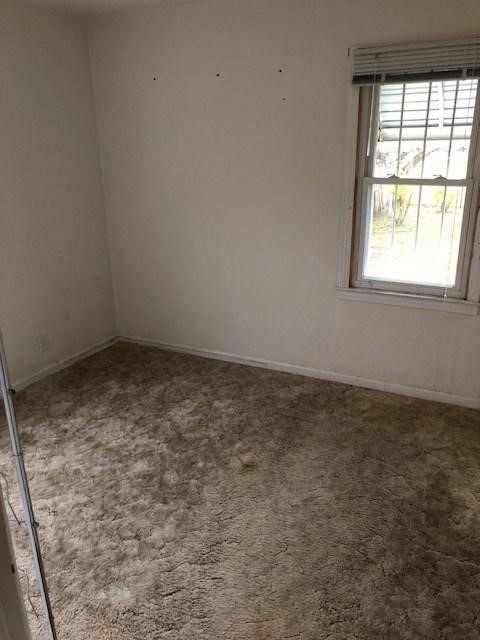 3385 Ridgeway Avenue Flint, MI 48504 - Photo 8 of 11 21525719-7.JPG