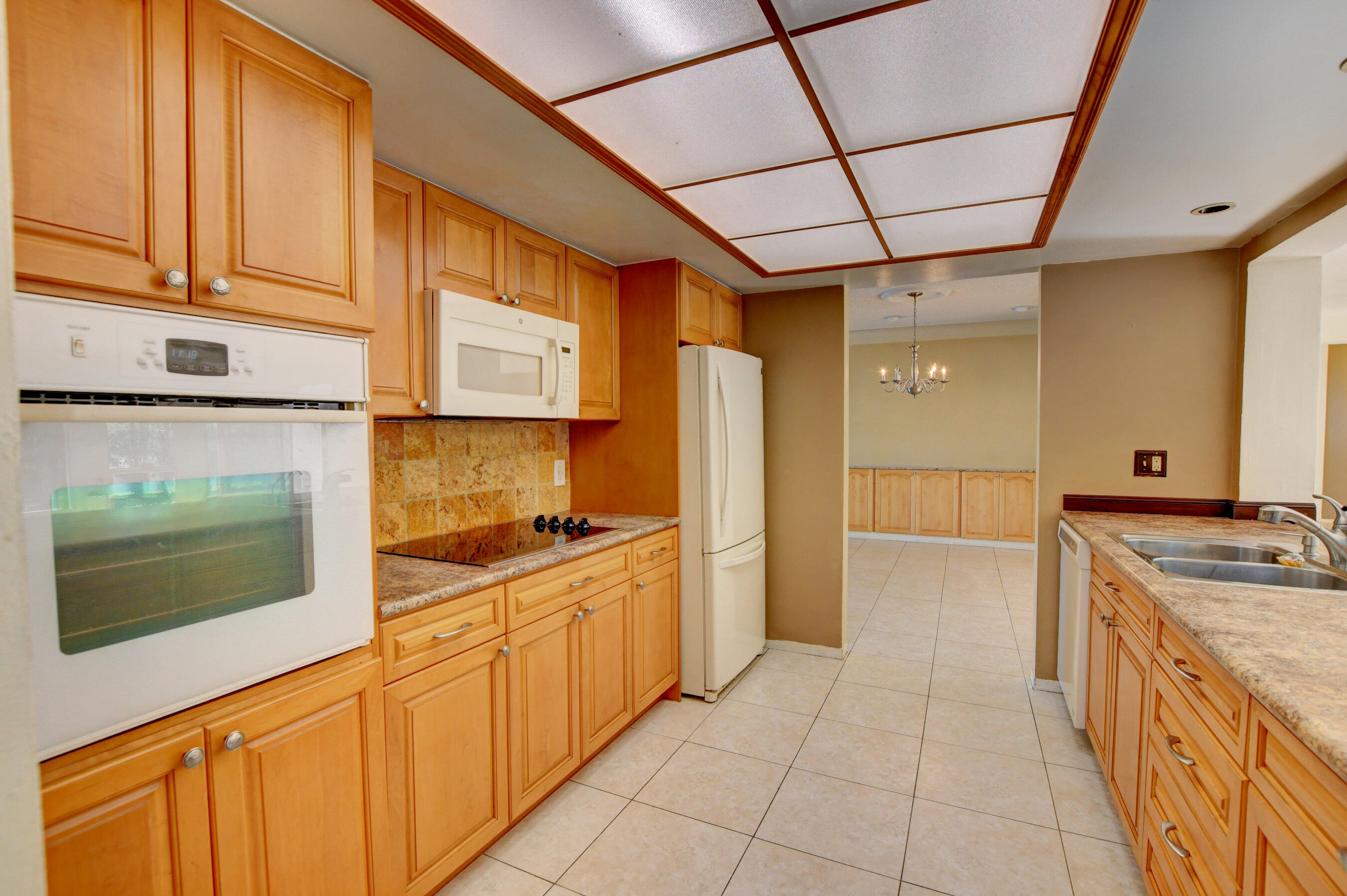 1148 Southwest 11th Street Boca Raton, FL 33486 - Photo 12 of 35 26_ebf_5900and4more