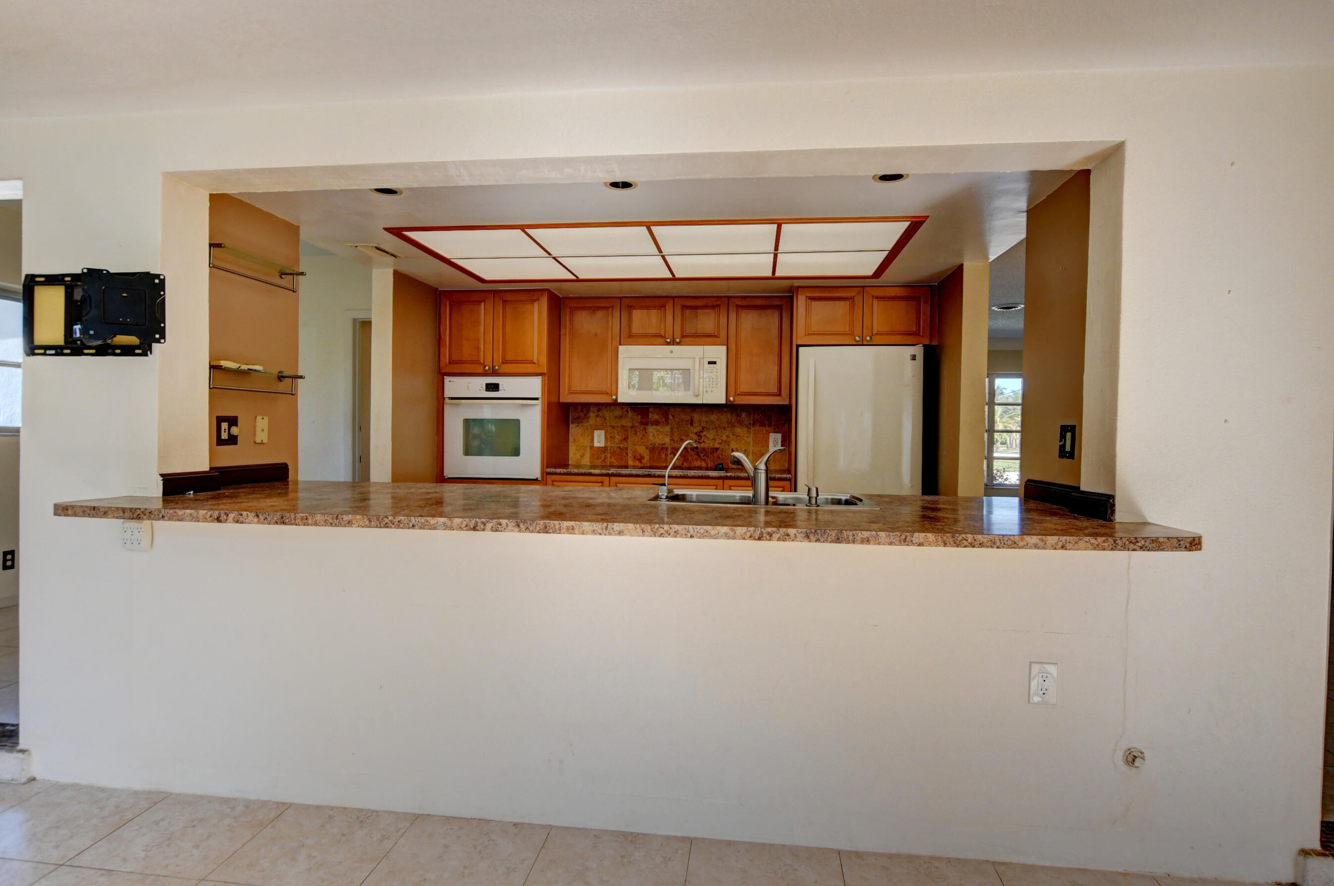 1148 Southwest 11th Street Boca Raton, FL 33486 - Photo 16 of 35 32_ebf_5930and4more