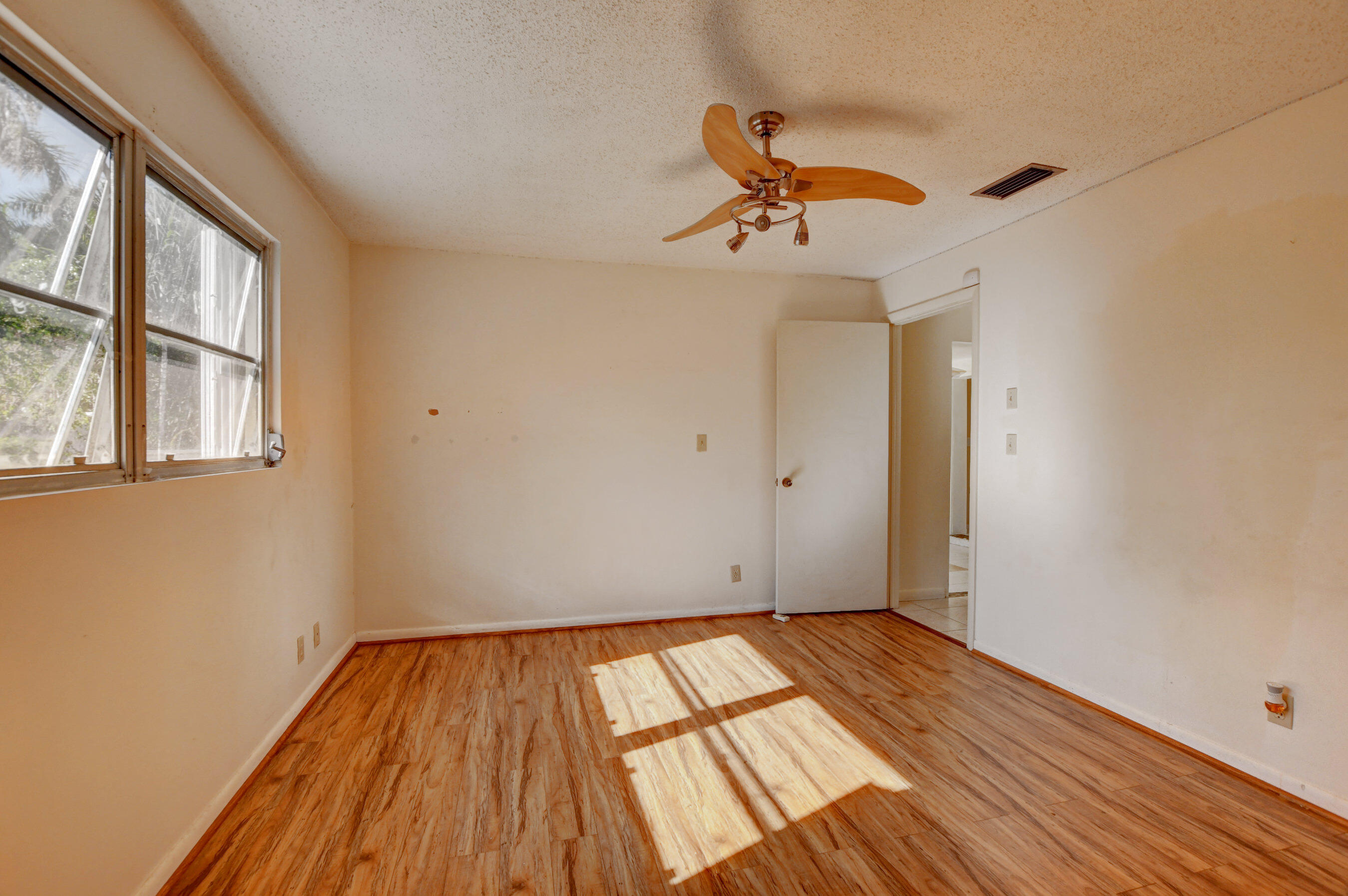 1148 Southwest 11th Street Boca Raton, FL 33486 - Photo 26 of 35 44_ebf_5990and4more