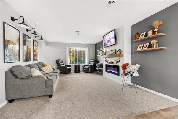 $370,000 | 17600 Peach Ridge Avenue Northwest, Kent City, MI 49330