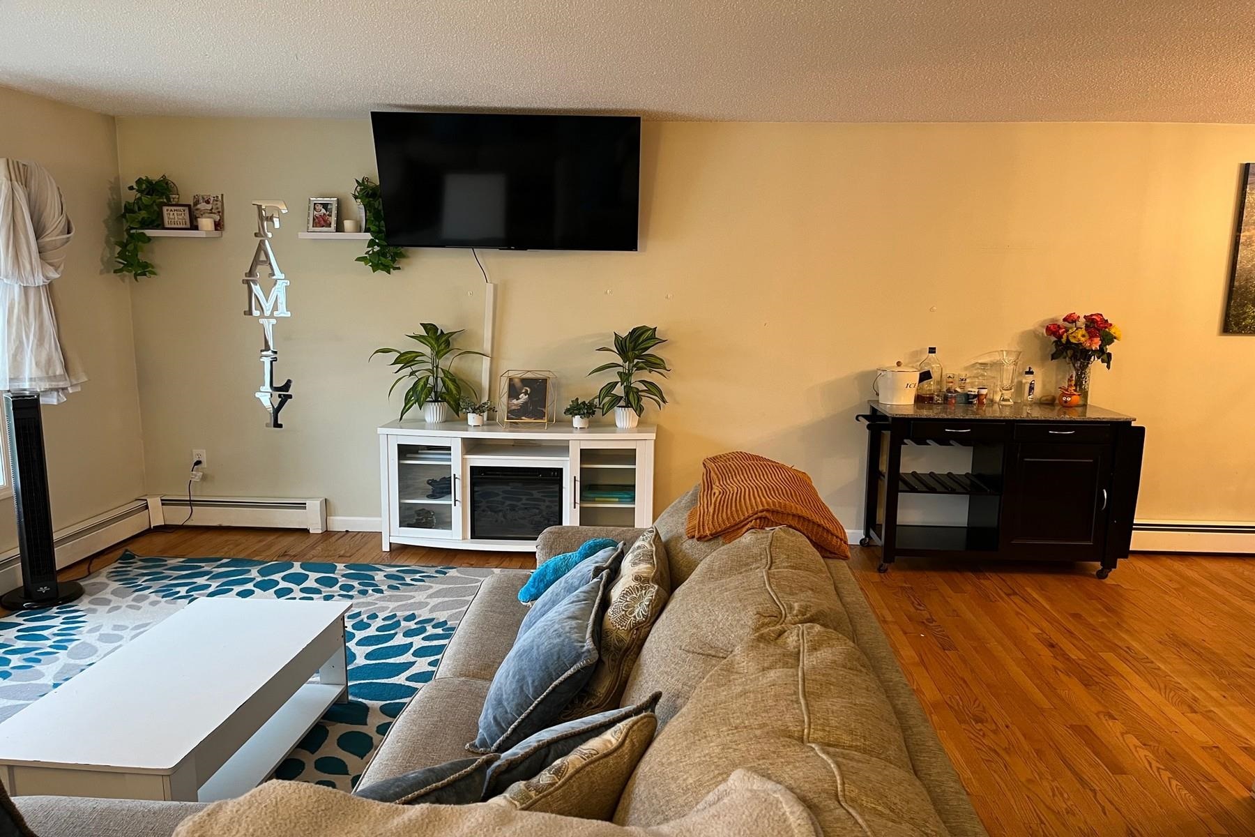 42 Stoneridge Drive Rutland, VT 05701 - Photo 12 of 28