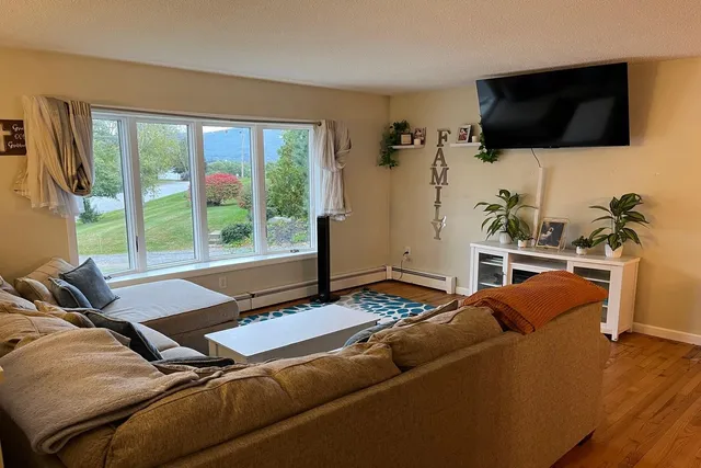 $355,000 | 42 Stoneridge Drive, Rutland, VT 05701