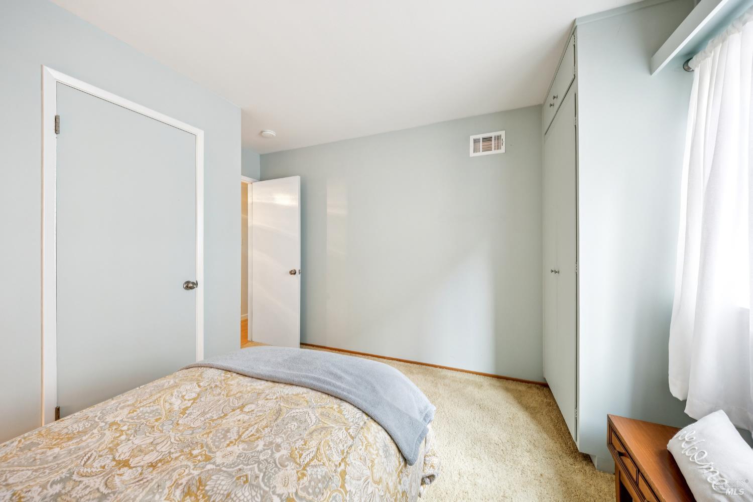 77 Bothin Road Fairfax, CA 94930 - Photo 25 of 37