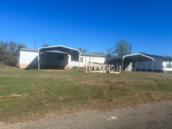 $75,000 | 809 West Llano Street, Llano, TX 78643