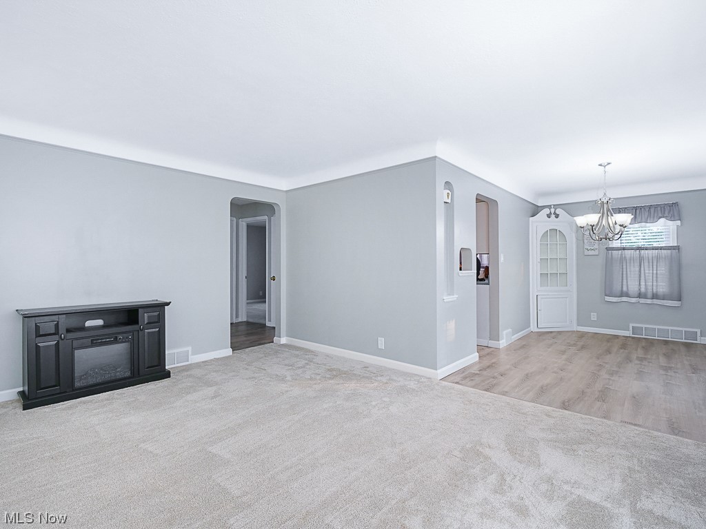 5715 Ackley Road Parma, OH 44129 - Photo 10 of 29