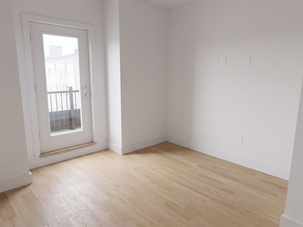 15B Clyde Street, Unit B Somerville, MA 02145 - Photo 4 of 6