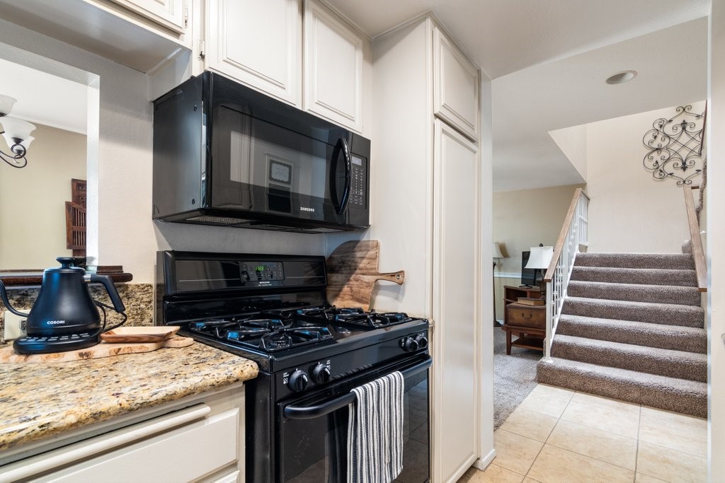 938 Auburn Road San Dimas, CA 91773 - Photo 8 of 35