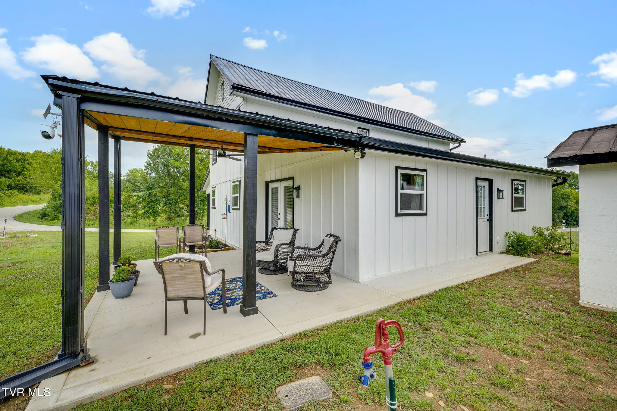 1655 Kenneytown Road Greeneville, TN 37745 - Photo 33 of 59 032
