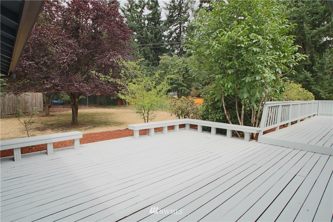 4715 Ridgemont Court Southeast Olympia, WA 98513 - Photo 20 of 25 Gallery Image 20