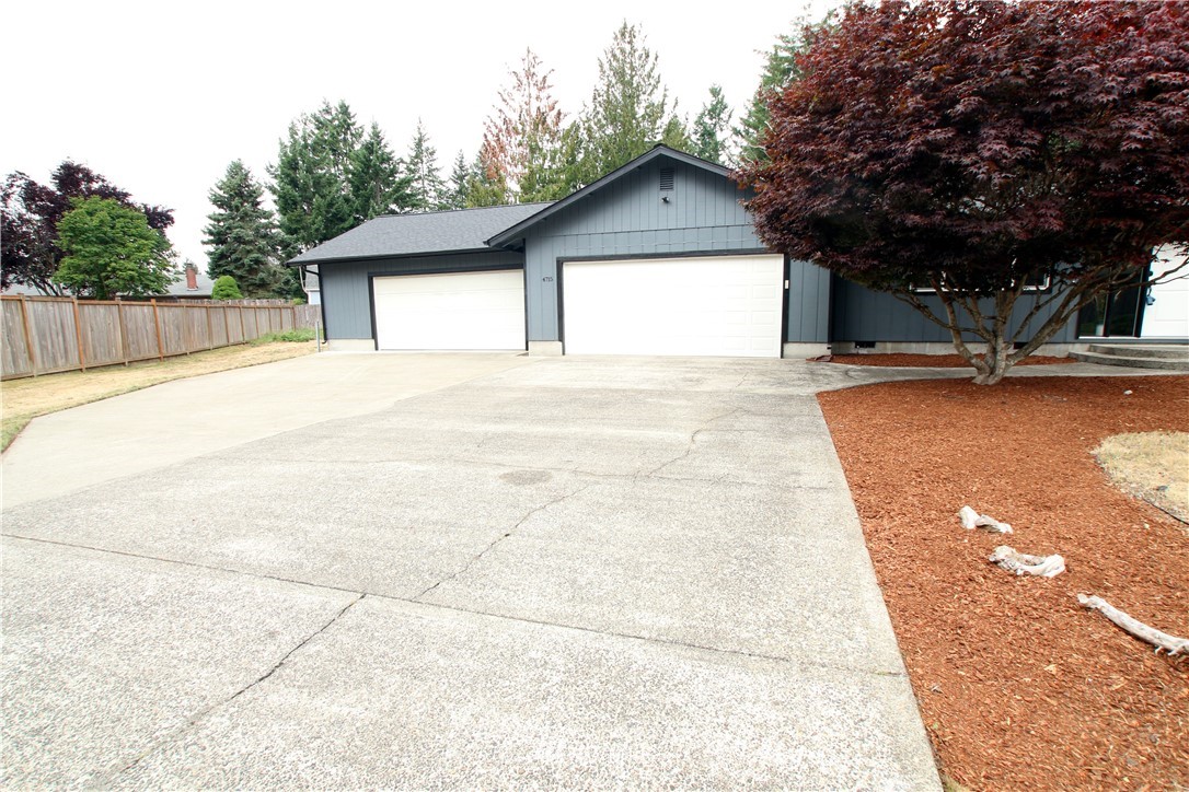 4715 Ridgemont Court Southeast Olympia, WA 98513 - Photo 3 of 25 Gallery Image 3