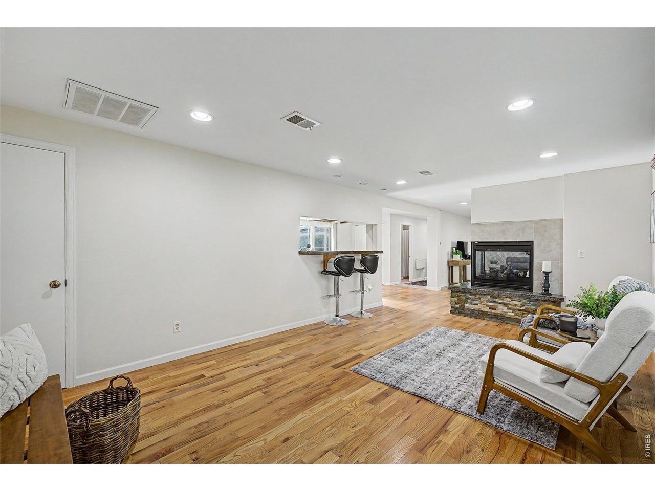 13861 Elmore Road Longmont, CO 80504 - Photo 5 of 50 Gallery Image 5