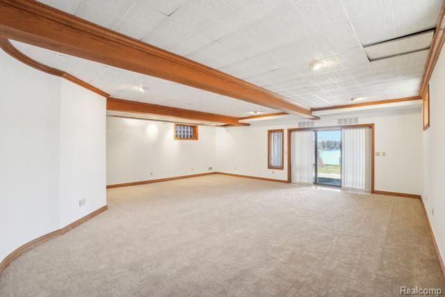 3641 Mann Road Clarkston, MI 48346 - Photo 33 of 63