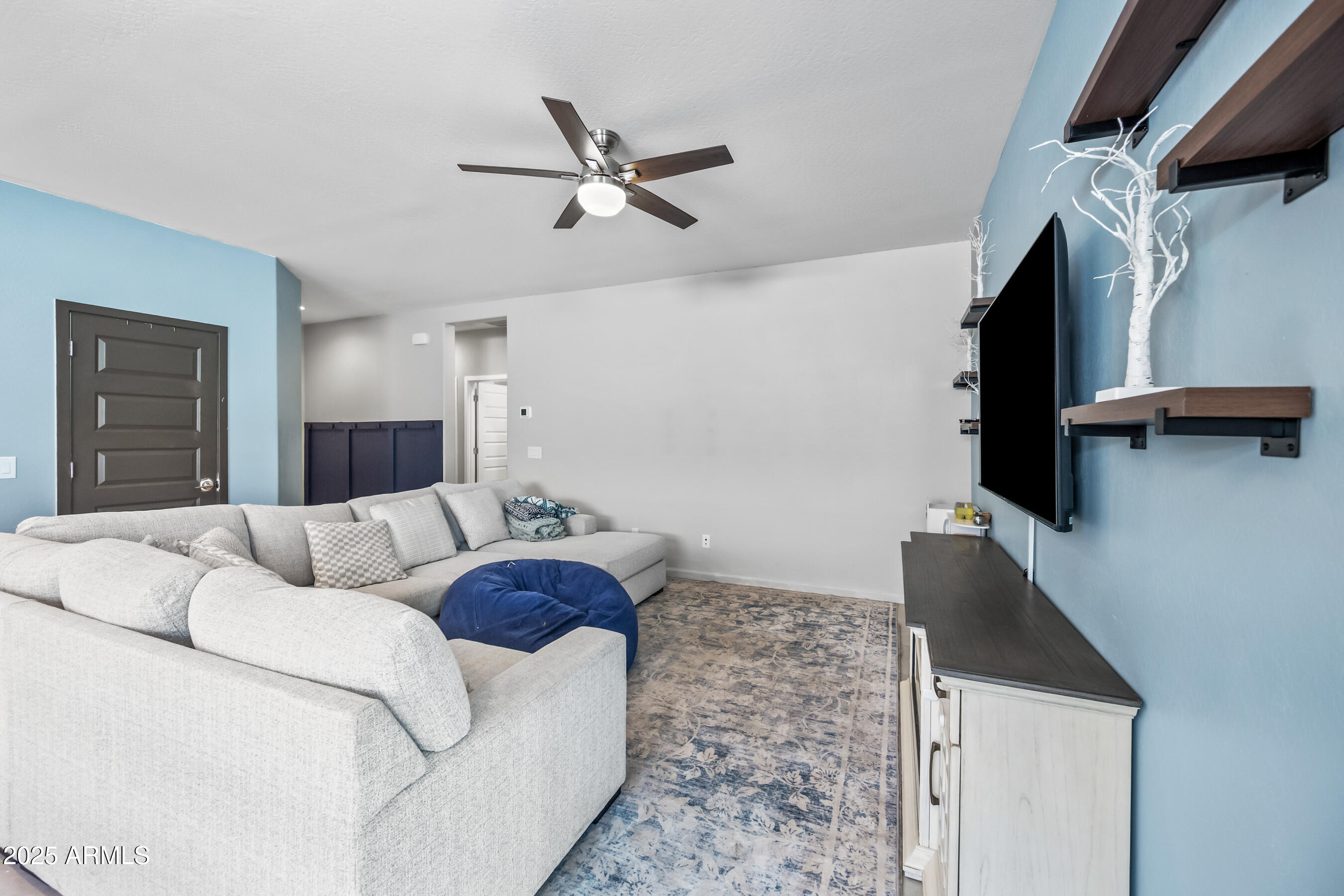 3181 West Caleb Road Phoenix, AZ 85083 - Photo 13 of 51 13-3181WCR-ocupix-SEQ