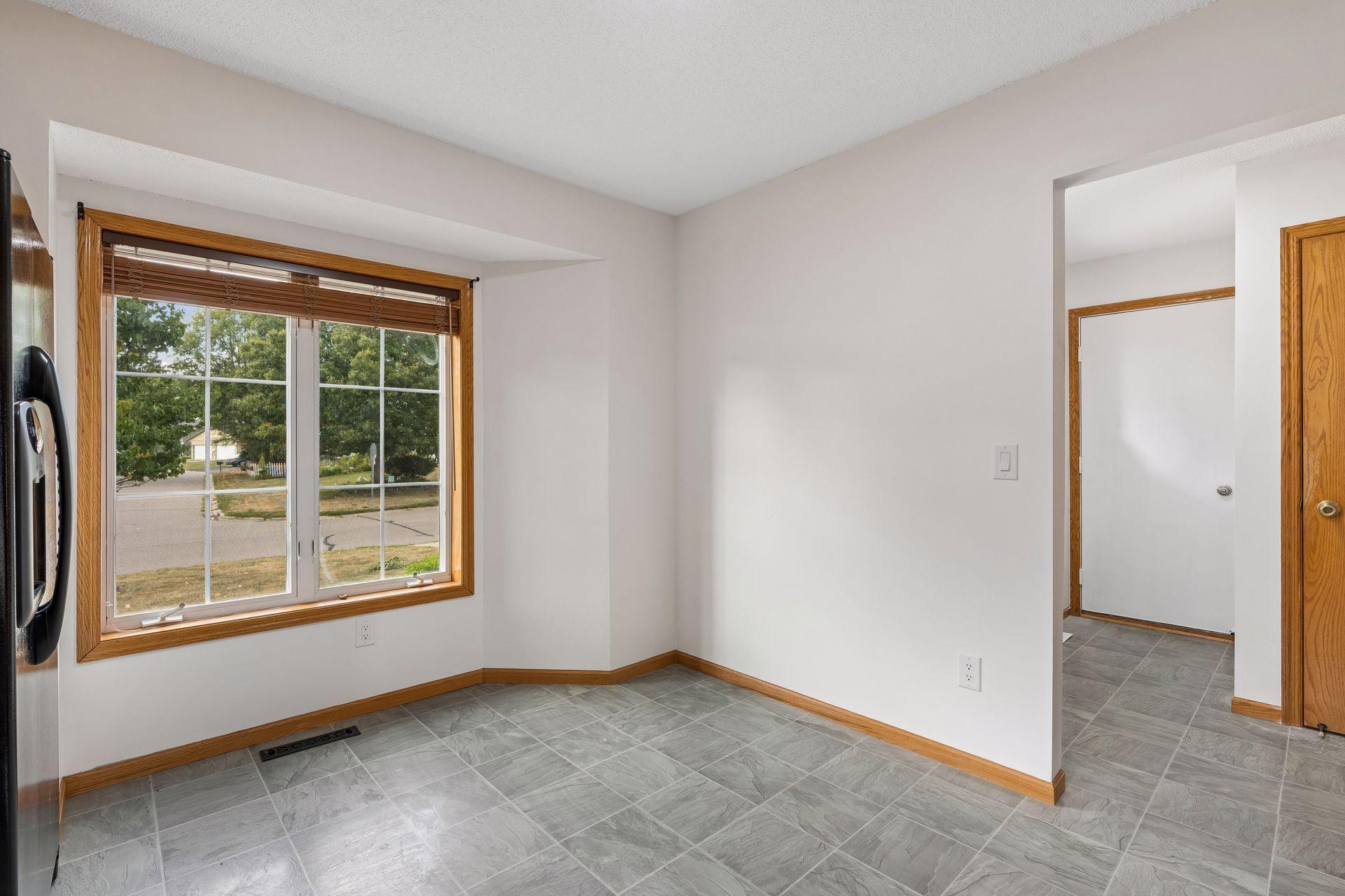4751 Heather Ridge Road North Oakdale, MN 55128 - Photo 11 of 40 Gallery Image 11