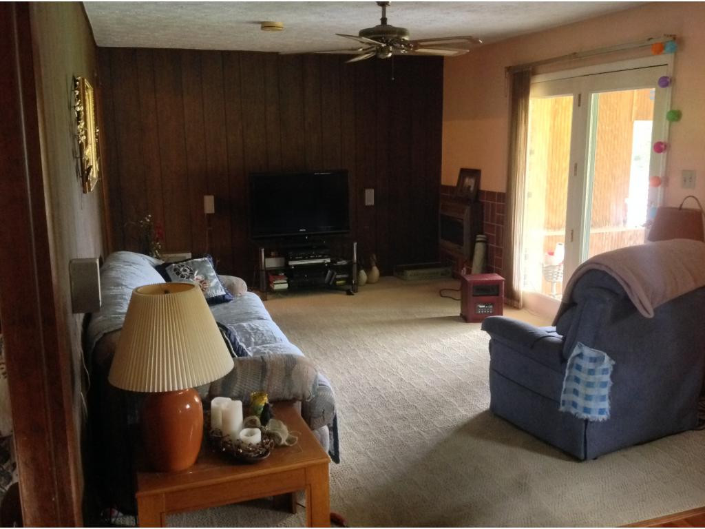 345 Wheelock Road Jonesborough, TN 37659 - Photo 9 of 22 family room