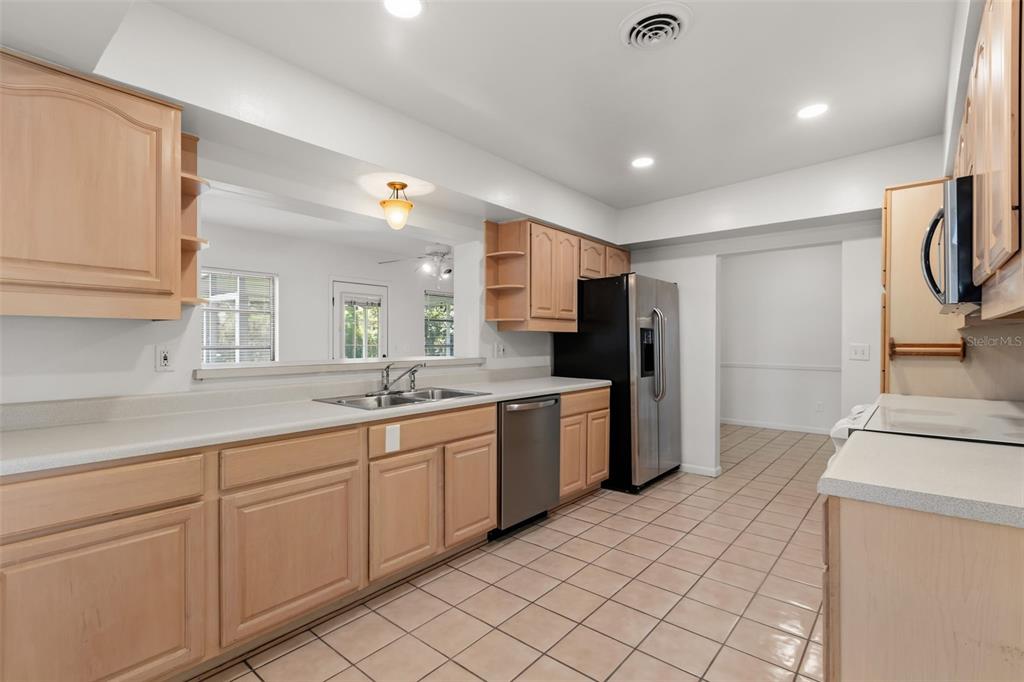 3308 Raeford Road Orlando, FL 32806 - Photo 11 of 45 Gallery Image 11