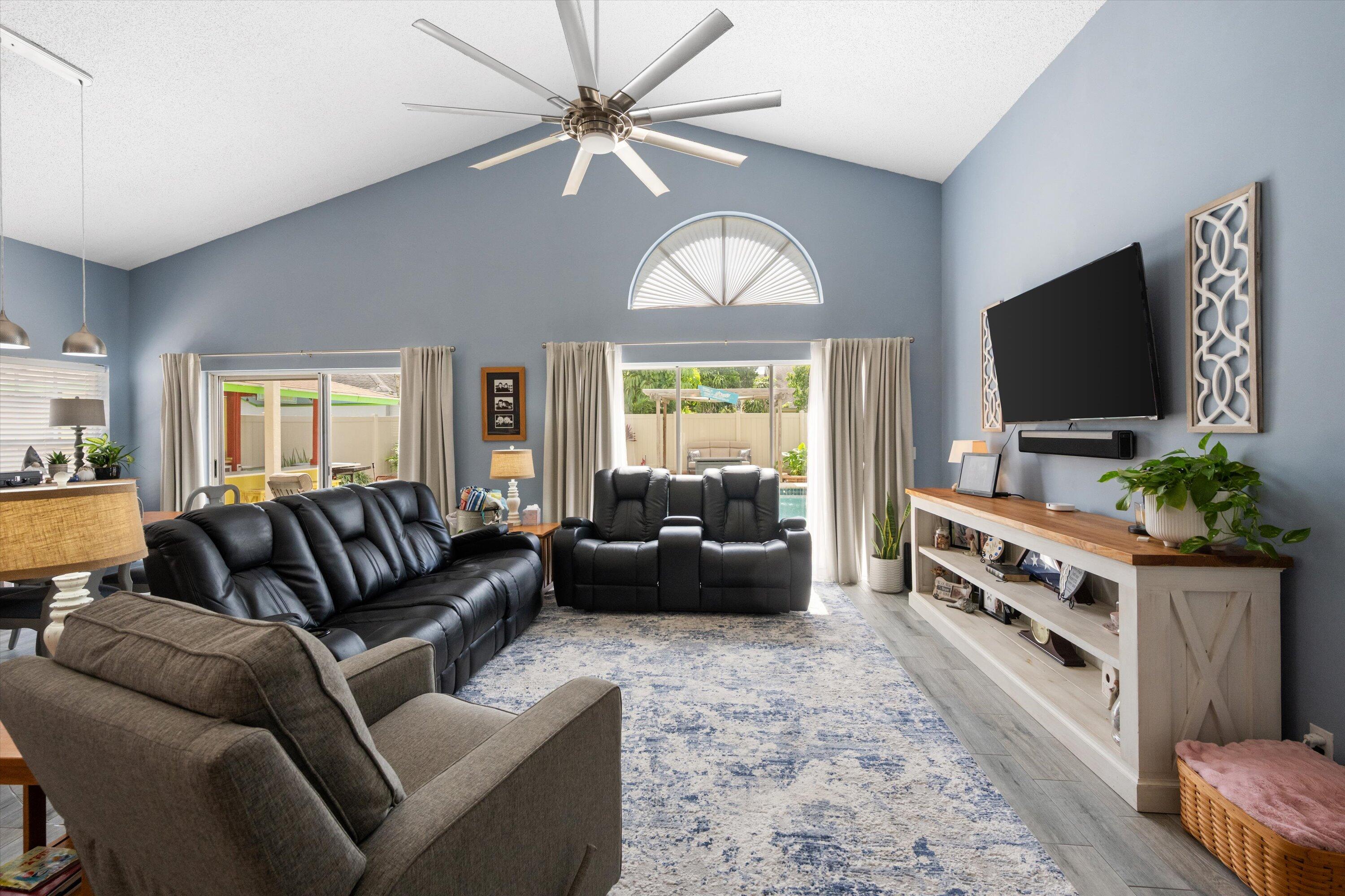 1103 Aviary Road Wellington, FL 33414 - Photo 14 of 45 07-DSC_9739