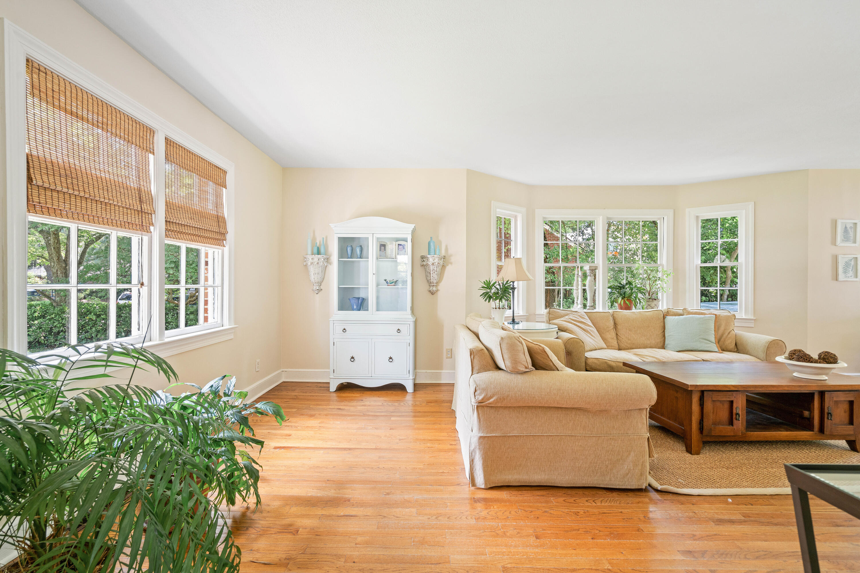 8 Sheridan Road Charleston, SC 29407 - Photo 3 of 30 8SheridanEdits_NickCannPhoto-4