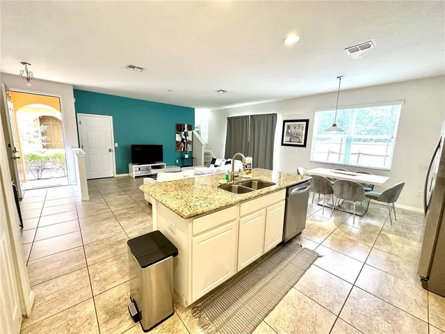 $2,750 | 840 Las Fuentes Drive, Kissimmee, FL 34746