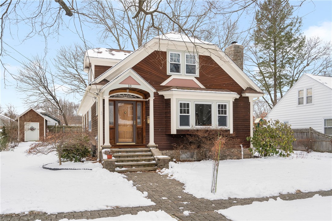 10 Hill Avenue Smithfield, RI 02917 - Photo 1 of 27