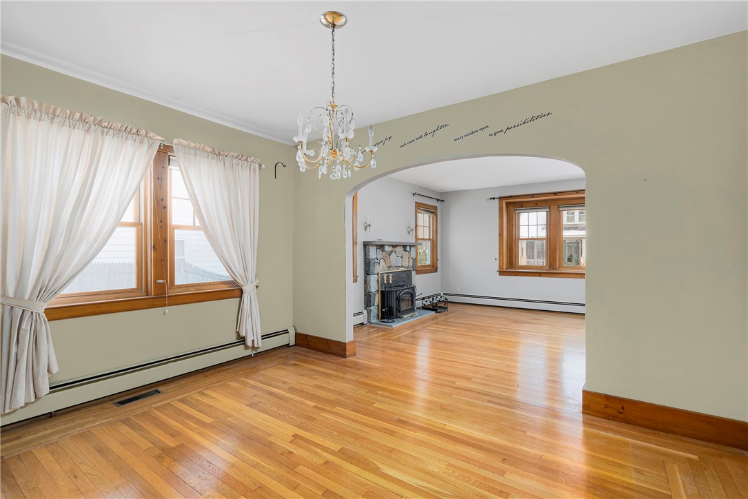 10 Hill Avenue Smithfield, RI 02917 - Photo 8 of 27