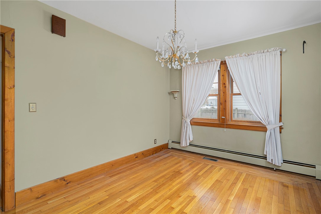 10 Hill Avenue Smithfield, RI 02917 - Photo 9 of 27