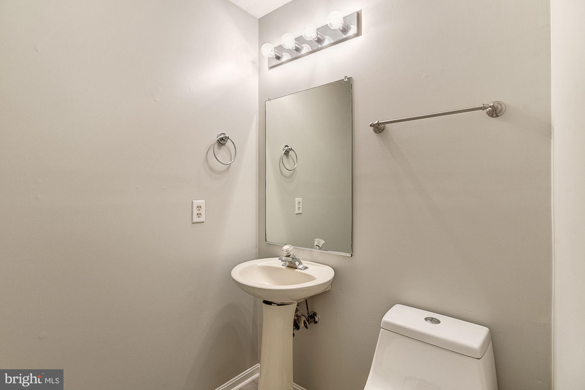 2011 Riding Crop Way Windsor Mill, MD 21244 - Photo 21 of 34 Full Bath
