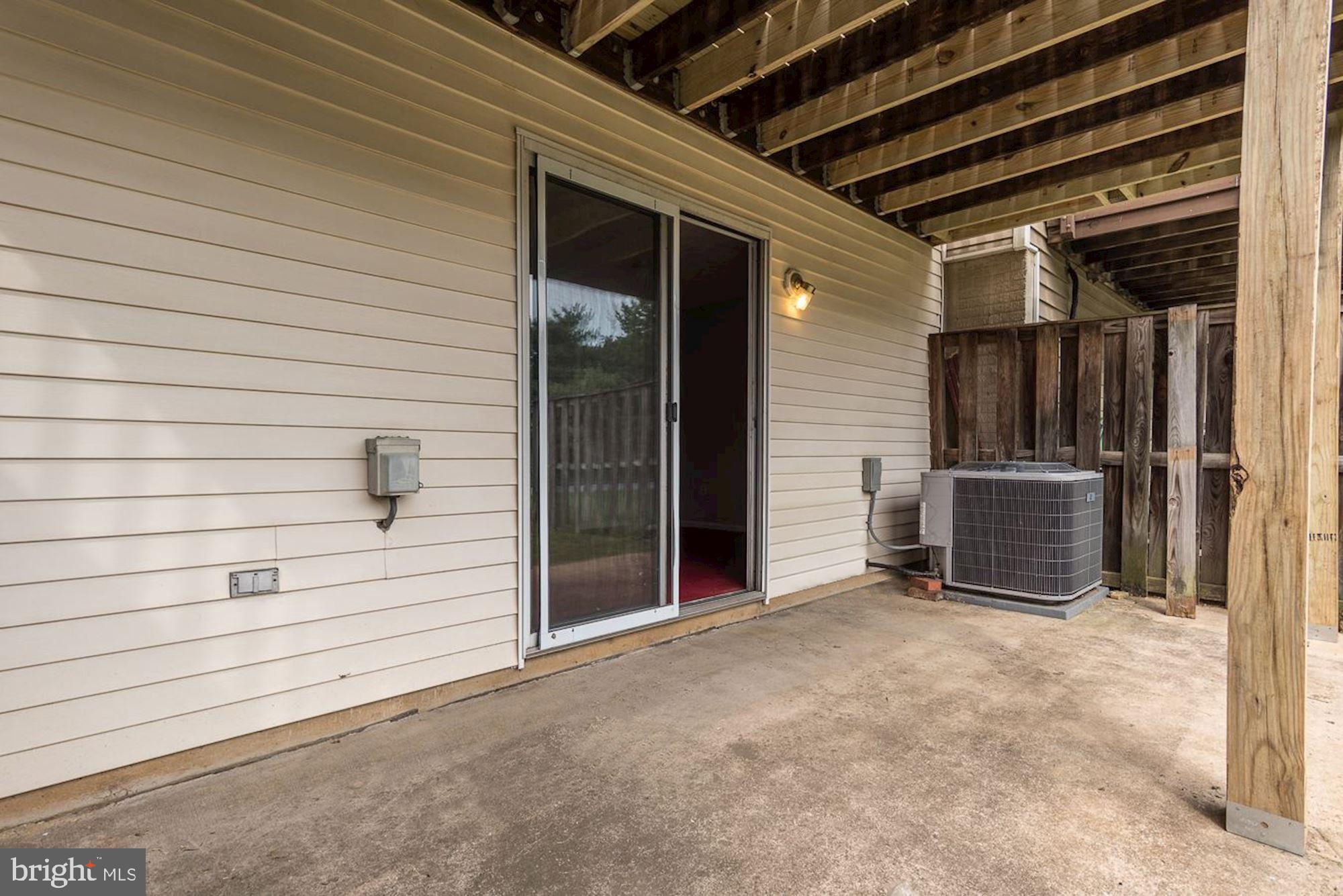 2011 Riding Crop Way Windsor Mill, MD 21244 - Photo 25 of 34 Patio