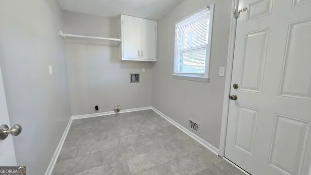 $2,200 | 4270 East Hamill Drive, Buford, GA 30519