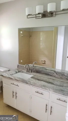 $2,200 | 4270 East Hamill Drive, Buford, GA 30519